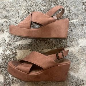Boutique Pink Suede Wedges Size 7